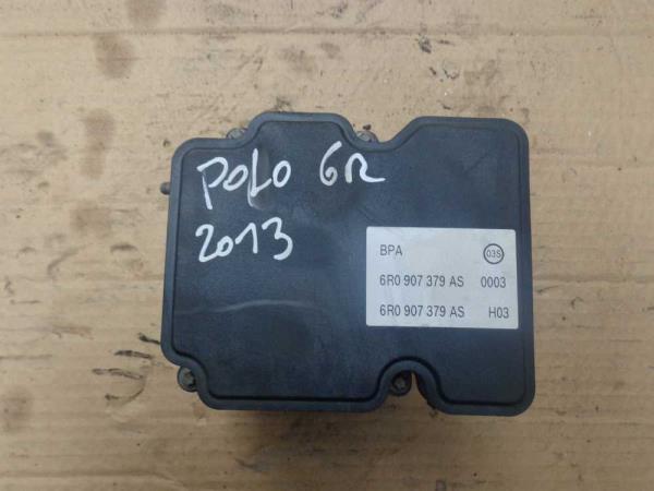 BLOC ABS VW POLO 6R 1.6TDI 2013 - Vue 2